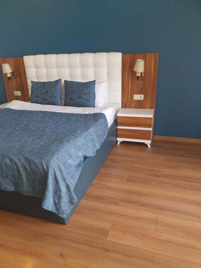 The Fresh Wave Hotel Батумі Екстер'єр фото