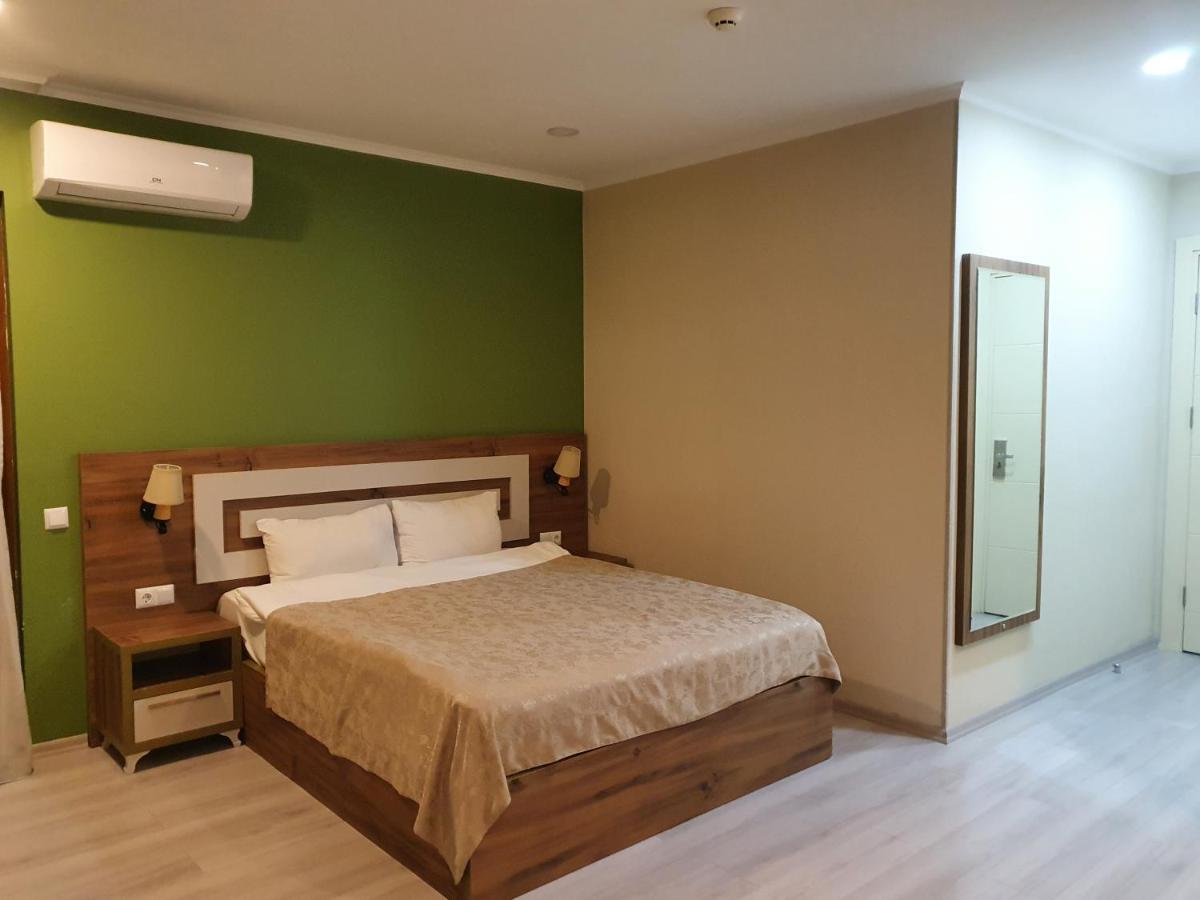 The Fresh Wave Hotel Батумі Екстер'єр фото
