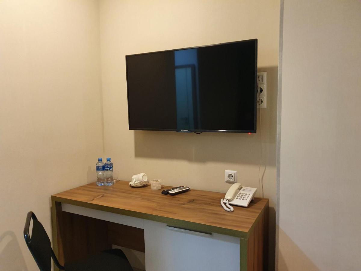 The Fresh Wave Hotel Батумі Екстер'єр фото