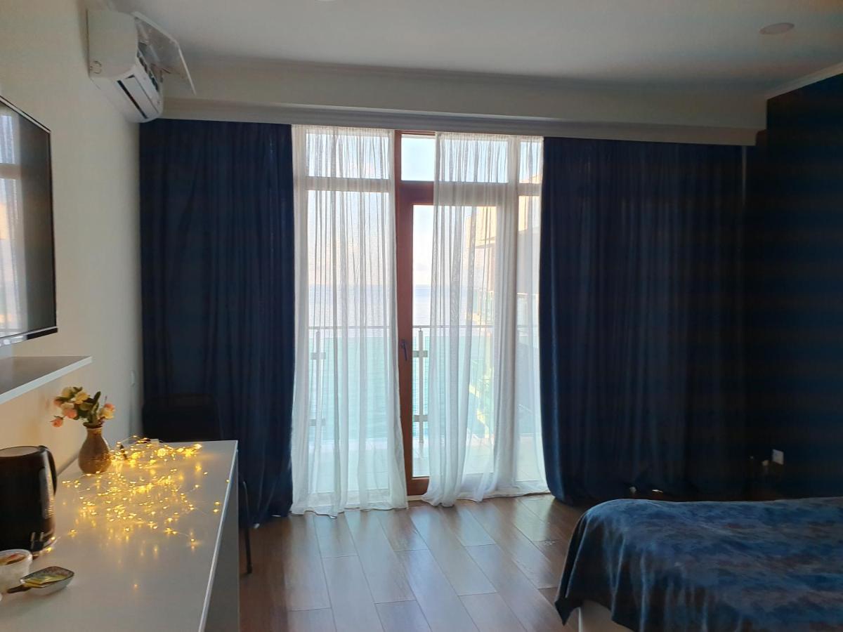 The Fresh Wave Hotel Батумі Екстер'єр фото