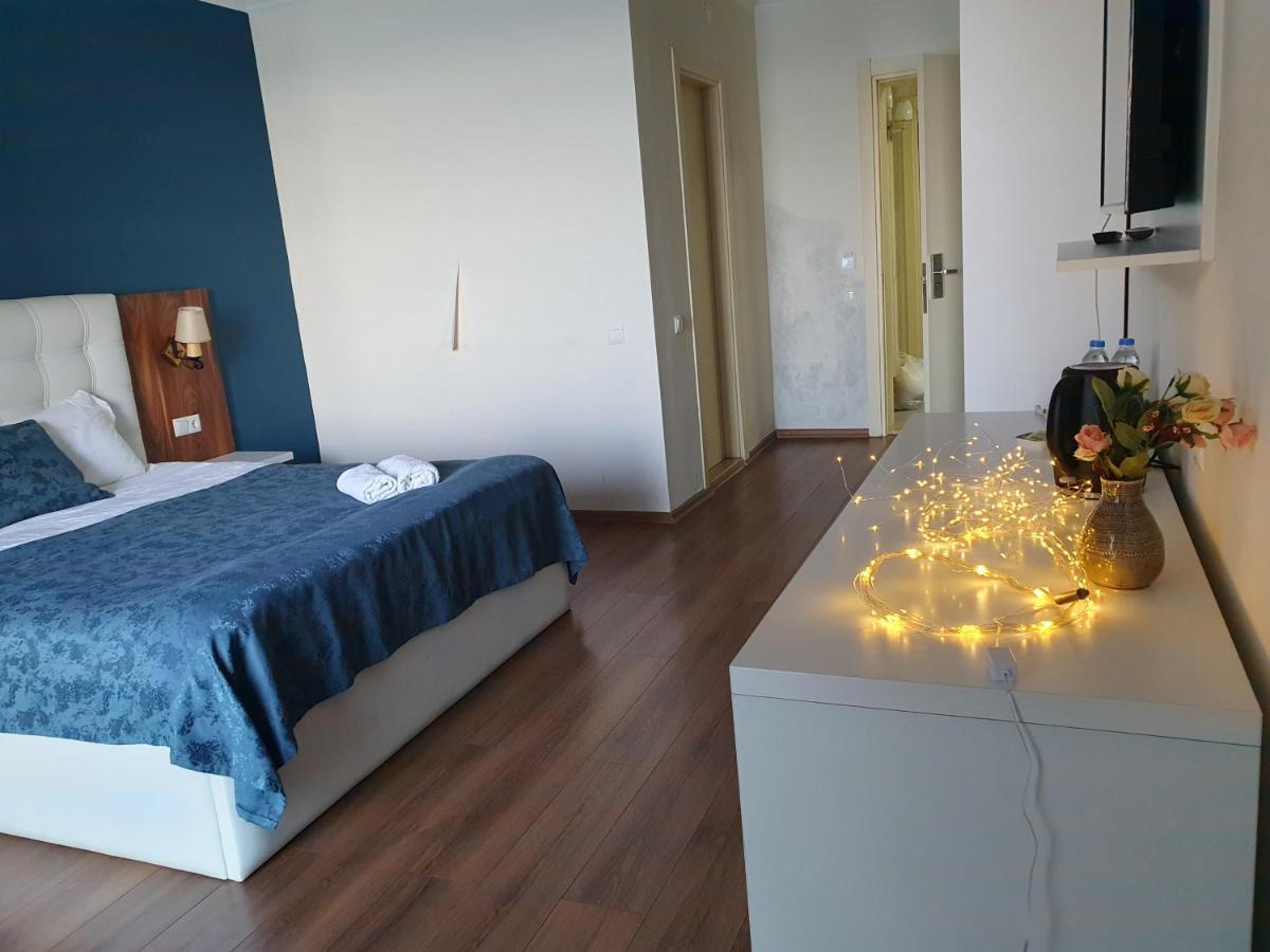The Fresh Wave Hotel Батумі Екстер'єр фото