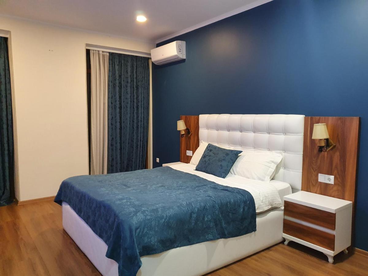 The Fresh Wave Hotel Батумі Екстер'єр фото