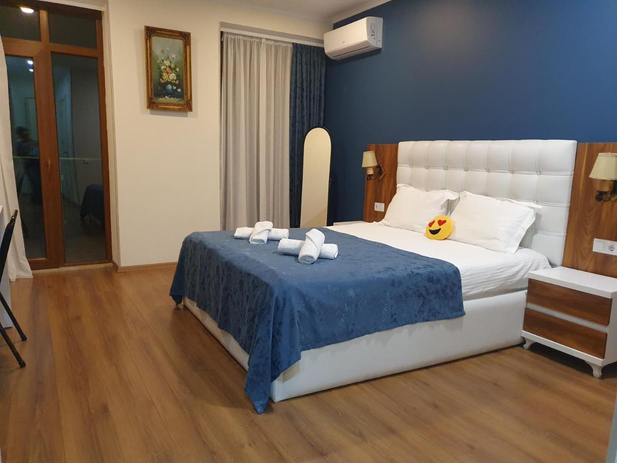The Fresh Wave Hotel Батумі Екстер'єр фото