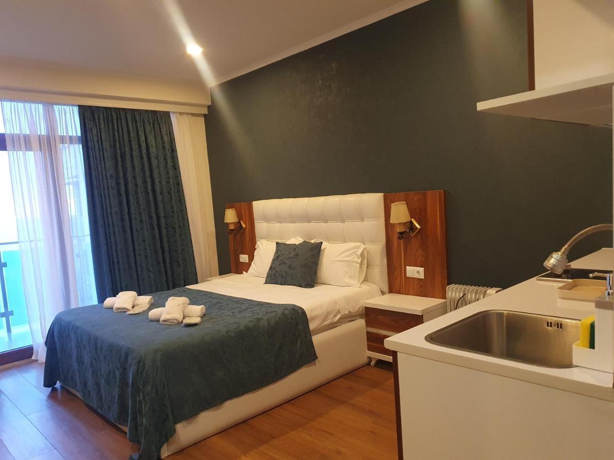 The Fresh Wave Hotel Батумі Екстер'єр фото