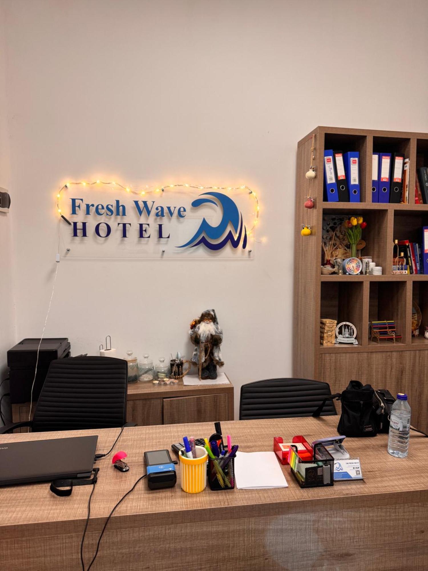 The Fresh Wave Hotel Батумі Екстер'єр фото